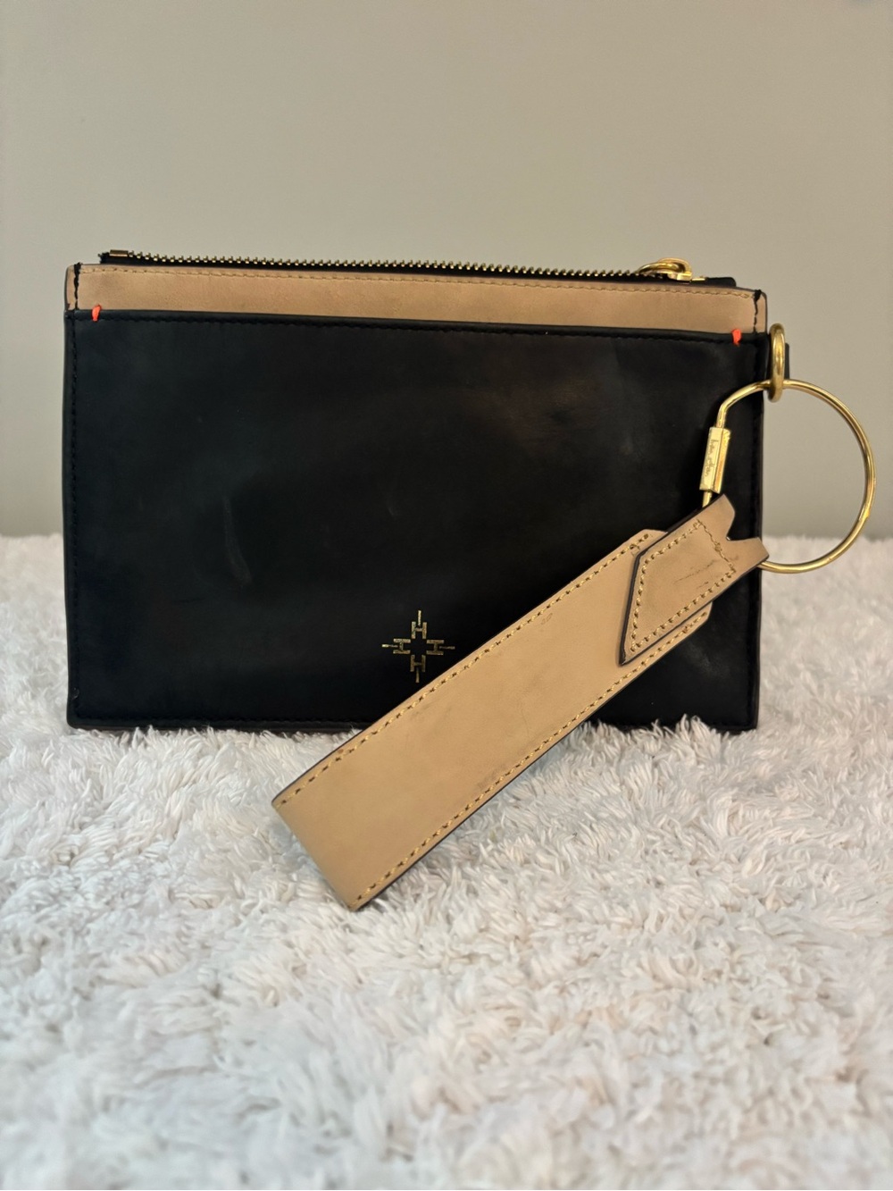 India Hicks Black & Beige Leather Wristlet with Gold Hardware